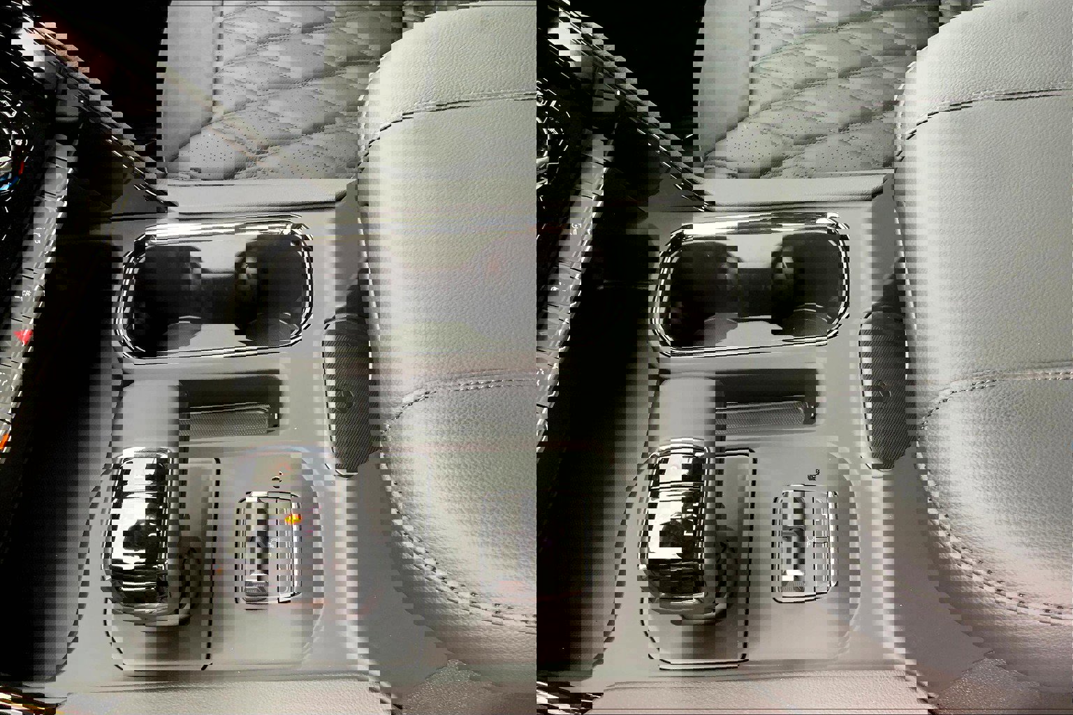 New 2025 GMC Sierra 1500 AT4 w/ AT4 Premium Package image 8