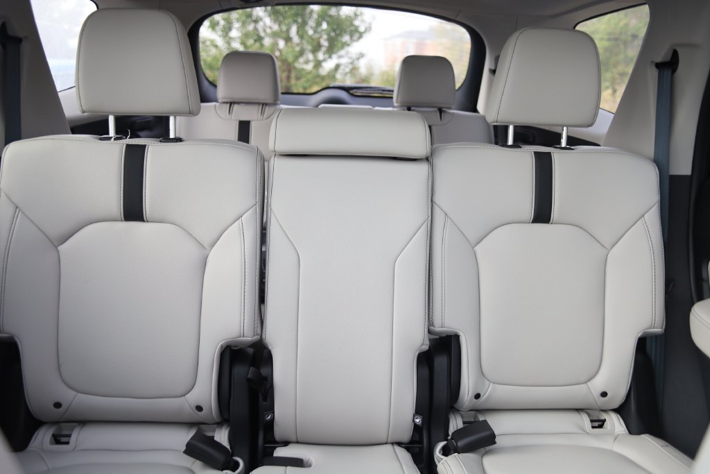 New 2026 Honda Pilot Touring image 26