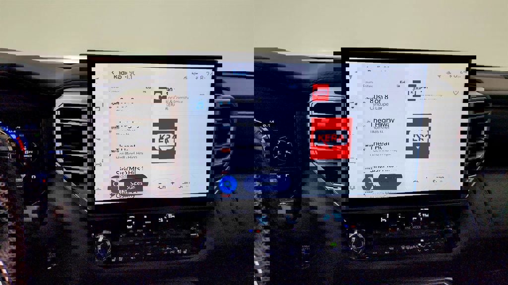 Used 2025 Toyota Tundra Platinum image 16