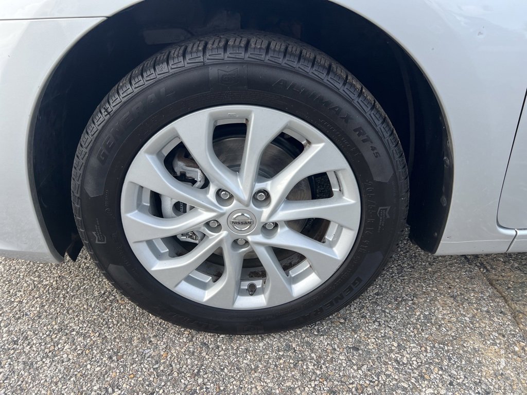 Used 2019 Nissan Sentra SV image 47