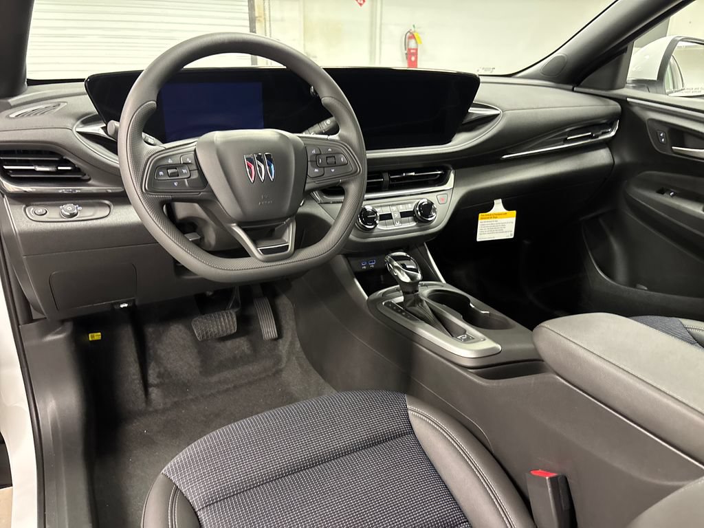 New 2026 Buick Envista Preferred FWD image 24