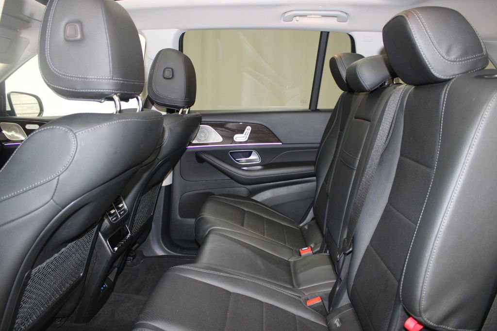 Used 2024 Mercedes-Benz GLS 450 4MATIC image 19
