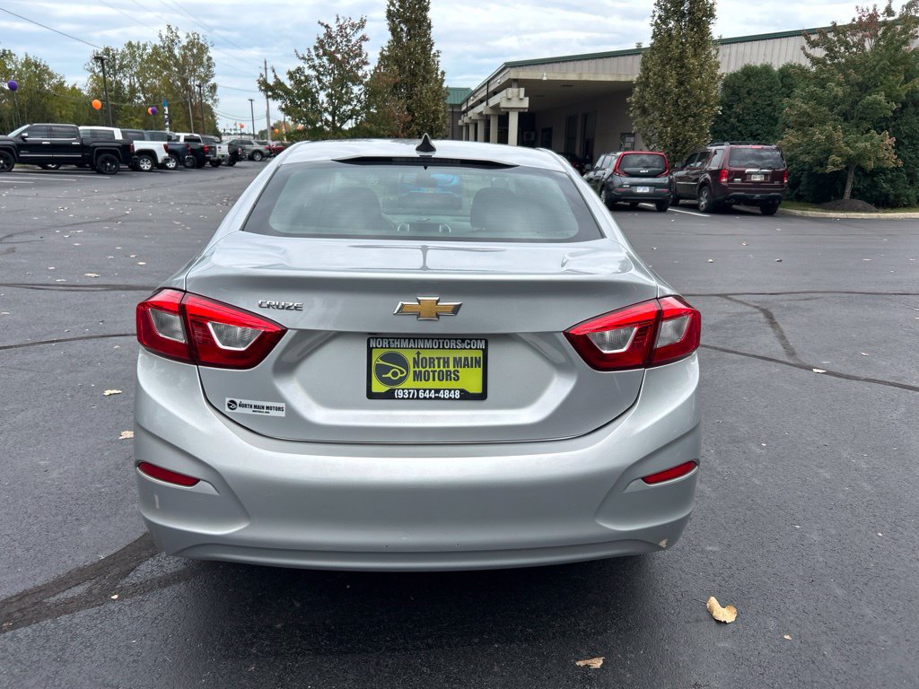 Used 2019 Chevrolet Cruze LS FWD image 6