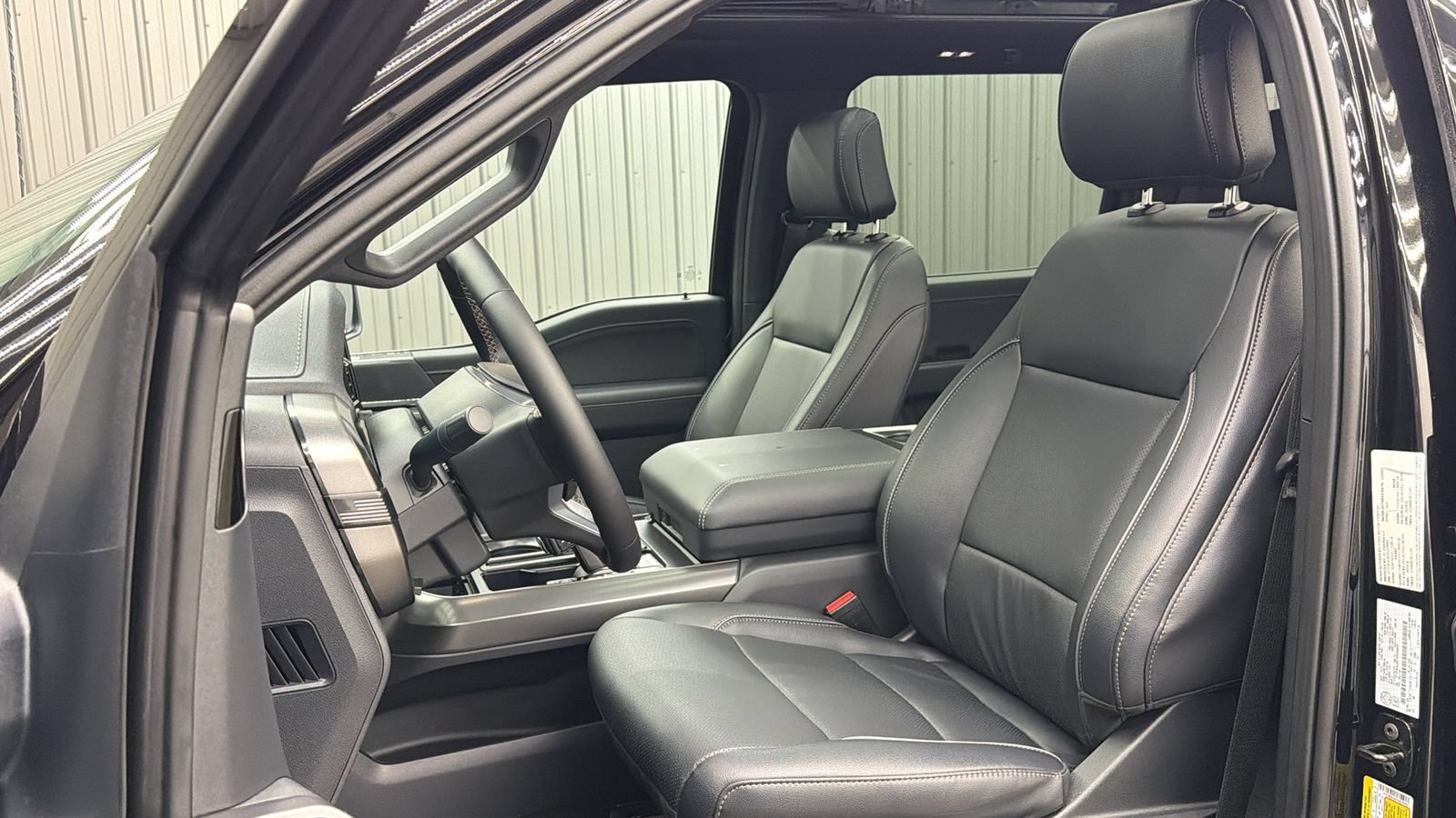 Used 2026 Ford F150 Lariat AWD/4WD image 32