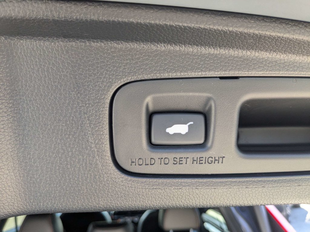 Used 2025 Honda CR-V Sport Touring image 18
