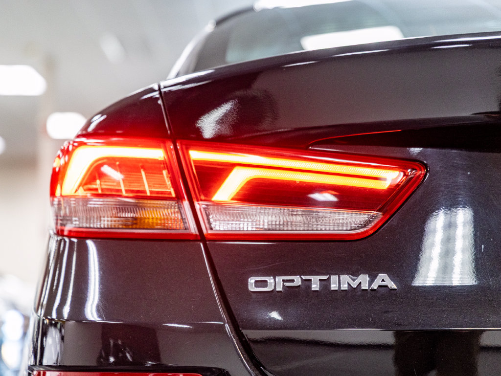 Used 2019 Kia Optima EX FWD image 5