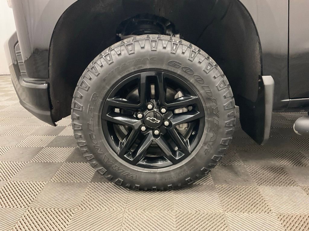 Used 2019 Chevrolet Silverado 1500 LT Trail Boss w/ Convenience Package image 8