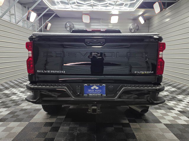 Used 2022 Chevrolet Silverado 2500 Custom w/ Custom Convenience Package AWD/4WD image 6