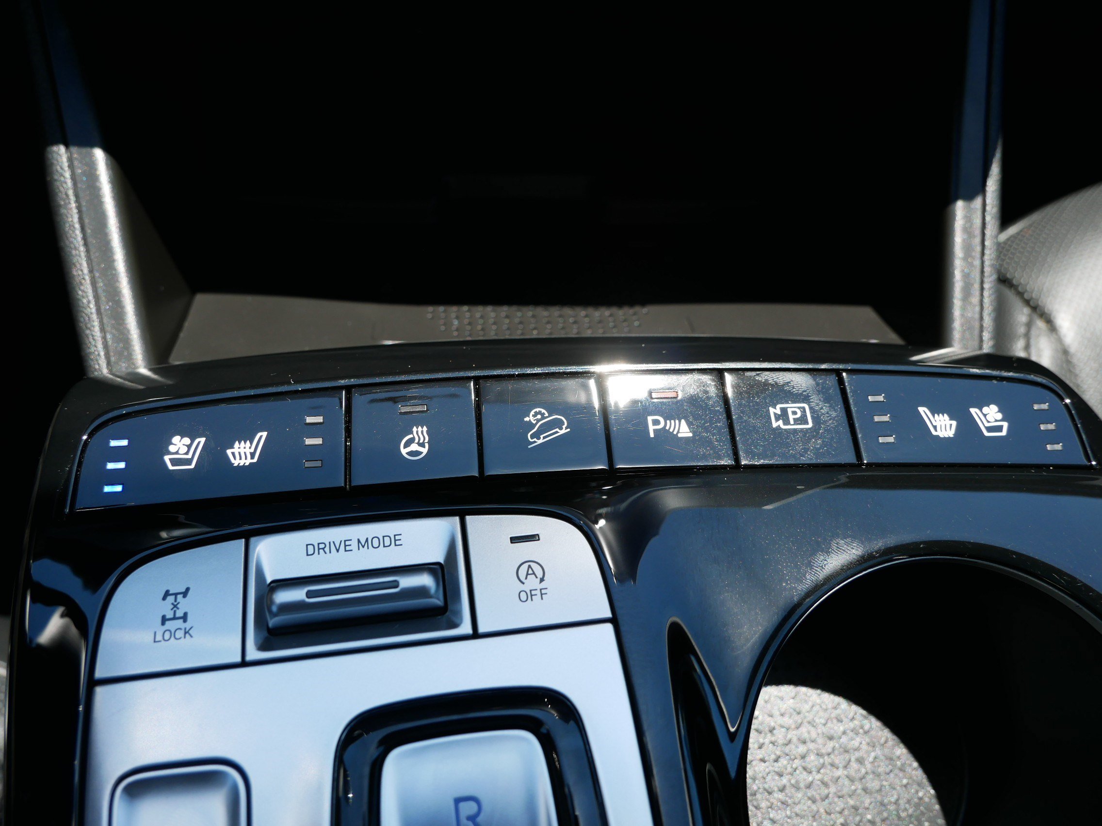 Certified 2023 Hyundai Tucson Limited AWD/4WD image 26