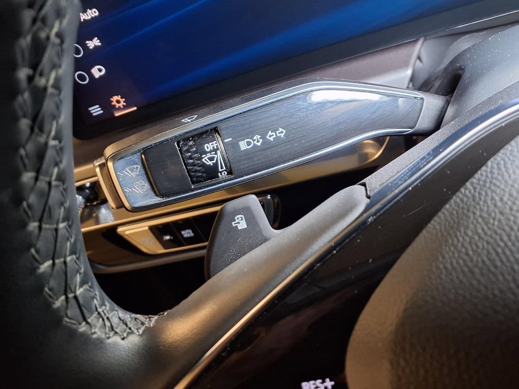 Certified 2024 Cadillac Lyriq Tech w/ Driver Assist Package AWD/4WD image 7