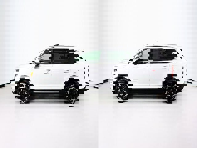 New 2025 Kia Telluride S image 8