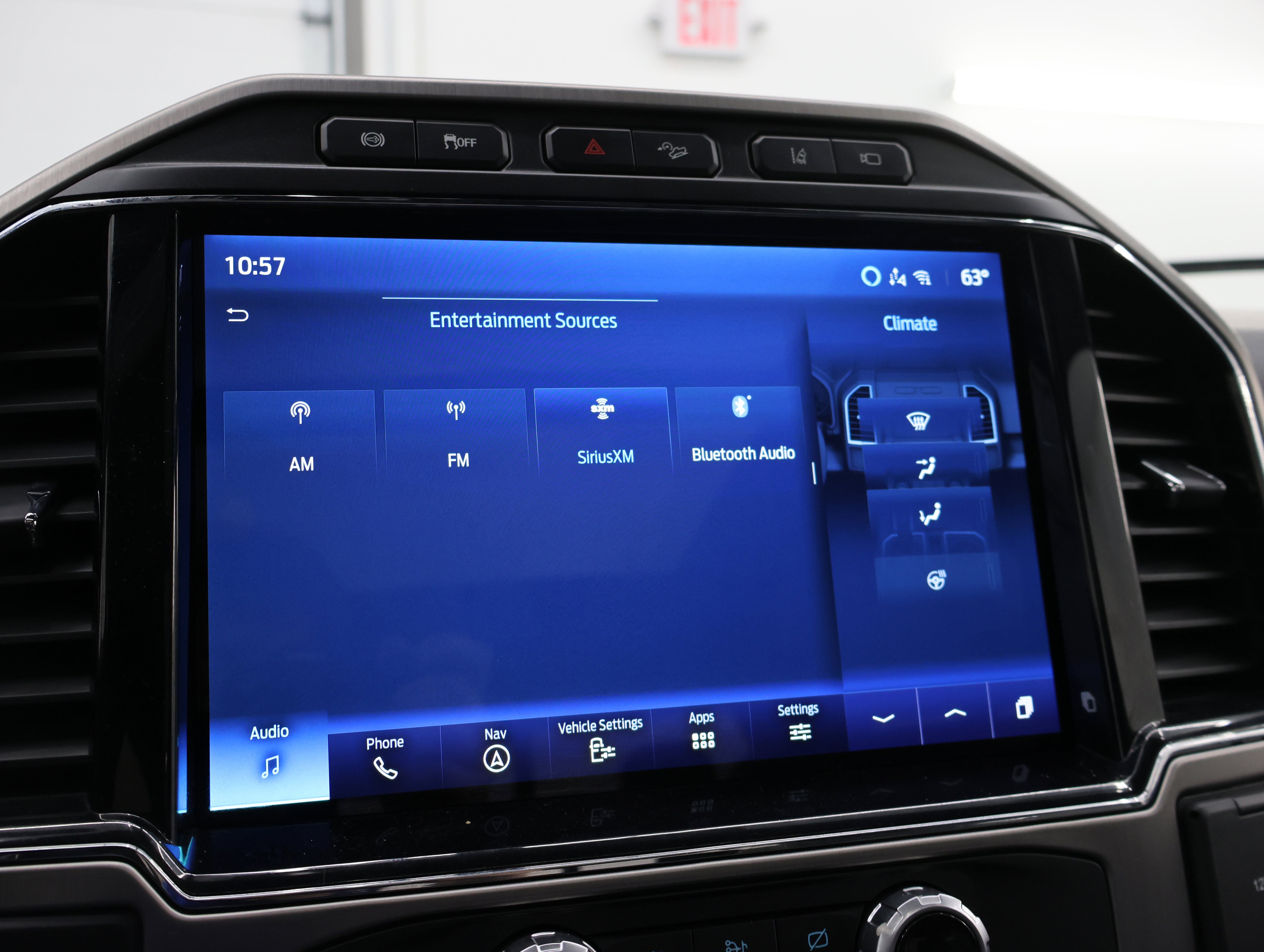 Used 2022 Ford F350 Platinum AWD/4WD image 58