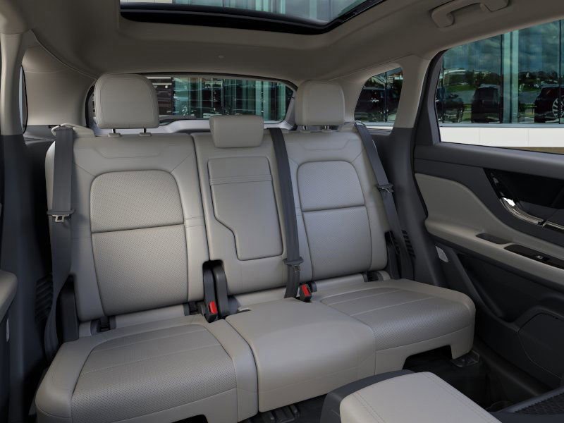 New 2026 Lincoln Corsair Reserve image 11