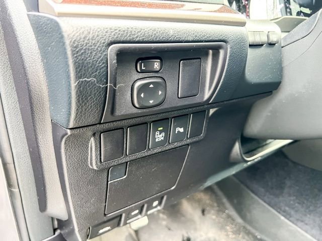 Used 2014 Lexus ES 350 w/ Luxury Package image 18