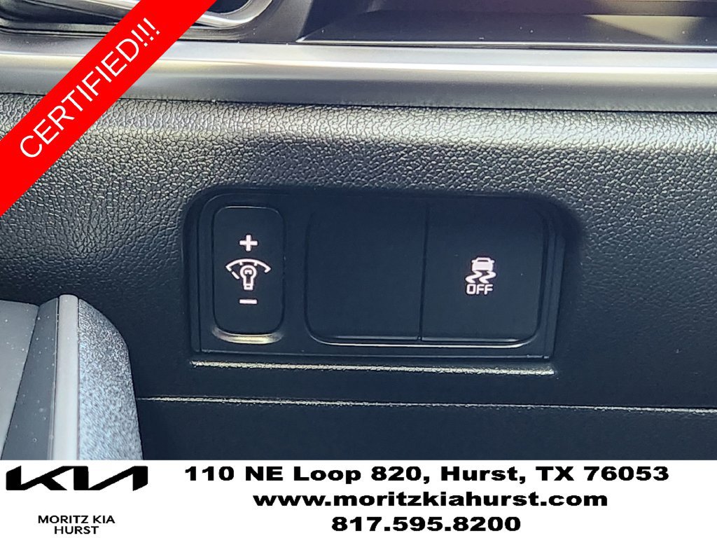Certified 2026 Kia Sorento LX FWD image 21