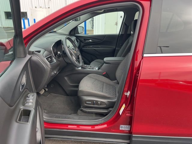 Used 2023 Chevrolet Equinox LT image 11
