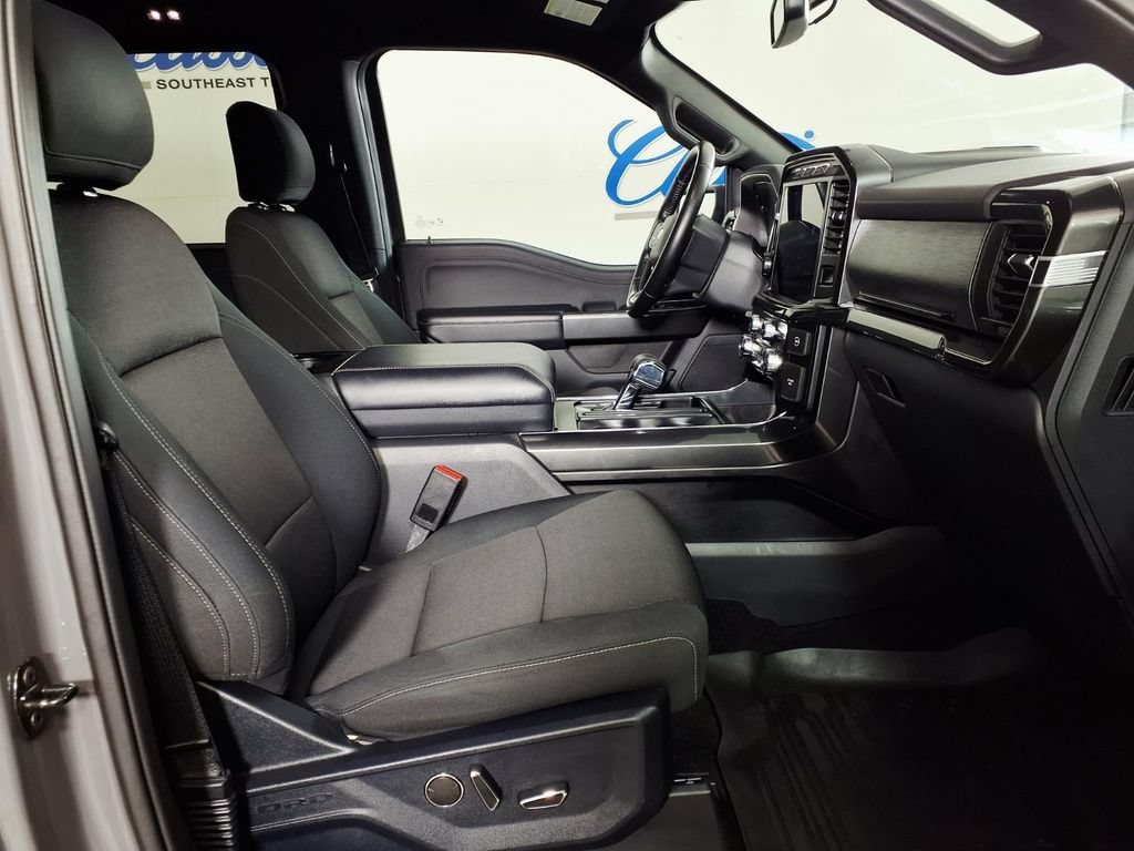 Used 2021 Ford F150 XLT w/ Equipment Group 302A High AWD/4WD image 11
