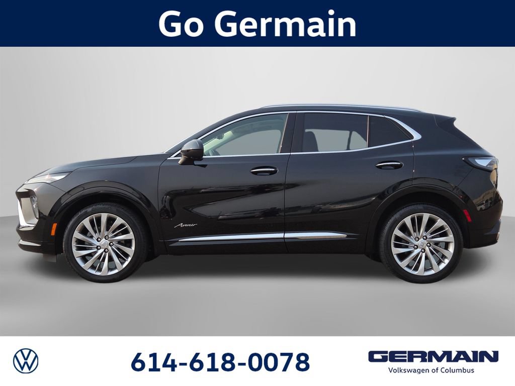 Used 2025 Buick Envision Avenir AWD/4WD image 11