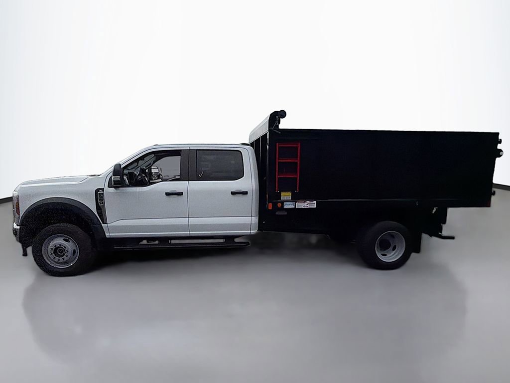 New 2026 Ford F550 4x4 Crew Cab image 8