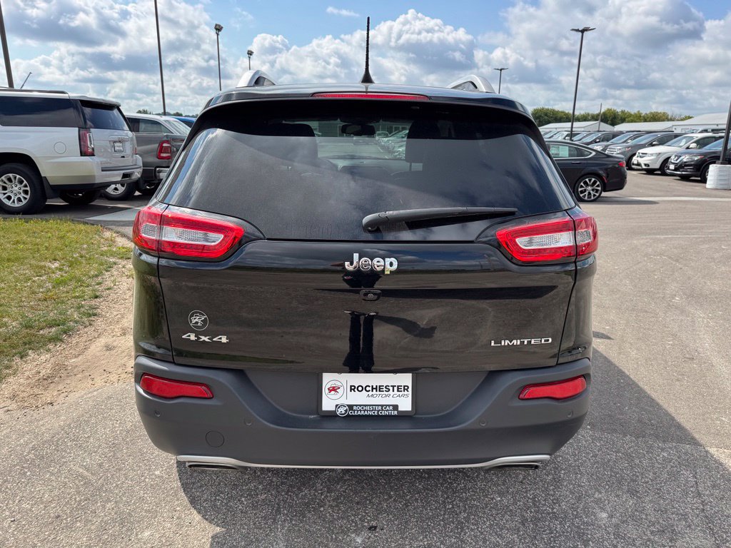 Used 2018 Jeep Cherokee Limited AWD/4WD image 43