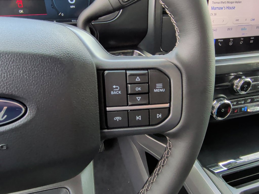 New 2027 Ford F250 Lariat w/ Black Appearance Package AWD/4WD image 18