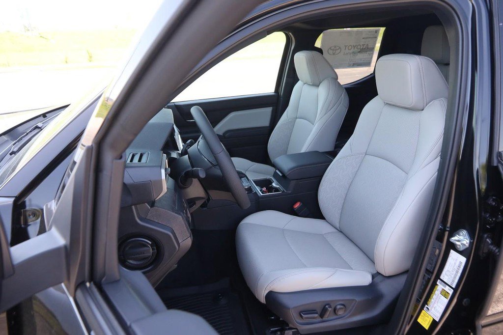 New 2026 Toyota Tacoma Limited AWD/4WD image 9