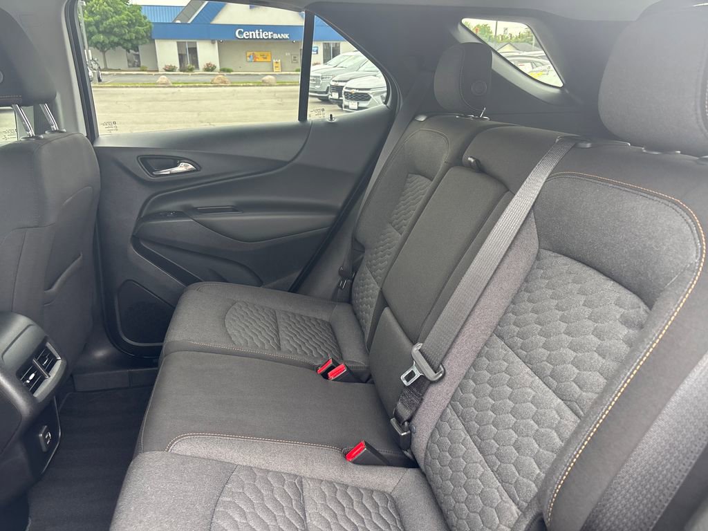 Used 2020 Chevrolet Equinox LT w/ Driver Convenience Package FWD image 31