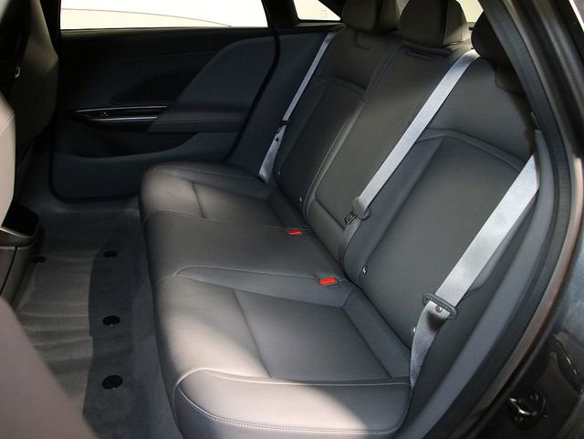 Used 2024 Lucid Air Touring image 13