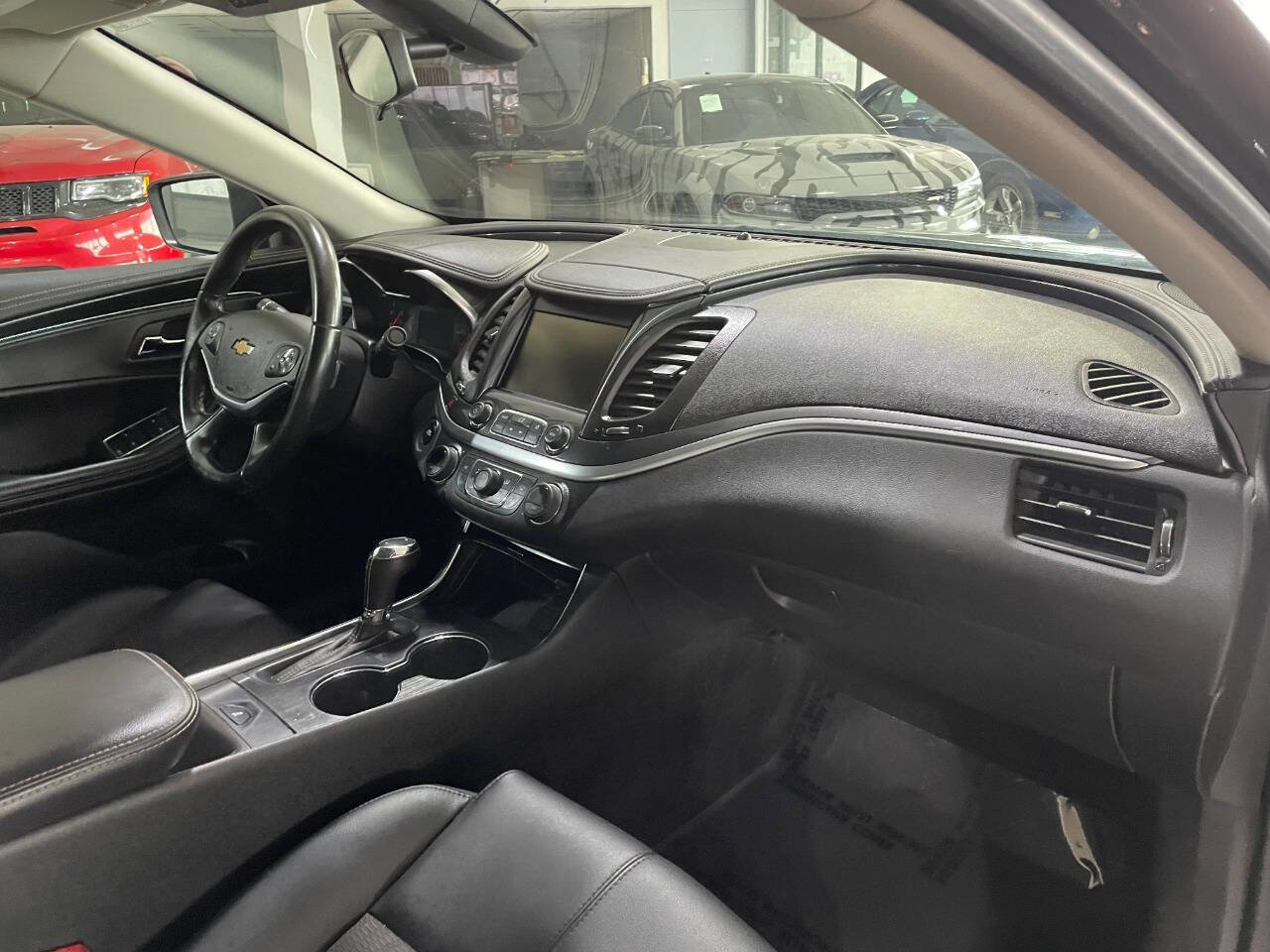 Used 2020 Chevrolet Impala LT image 27