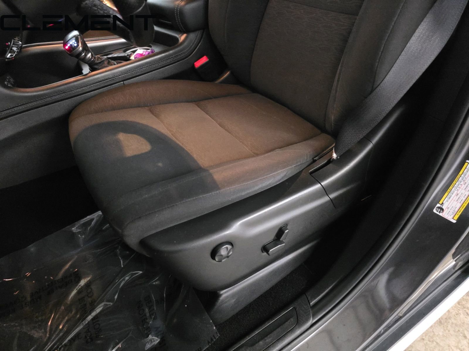 Used 2021 Dodge Durango SXT image 29