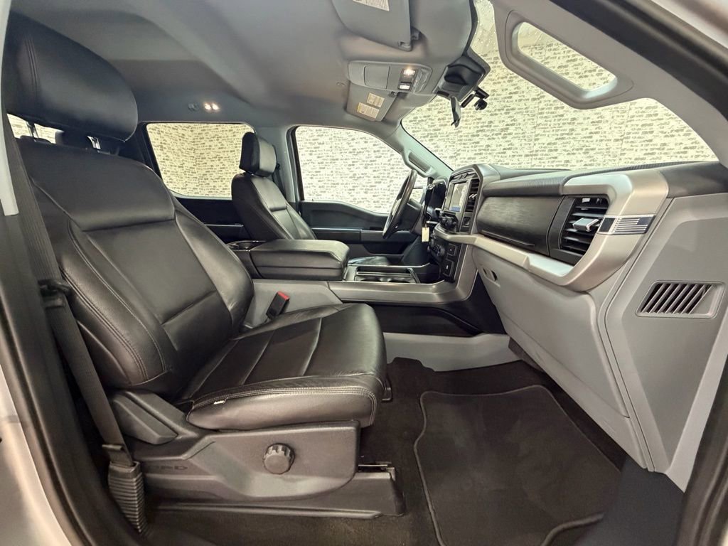 Used 2022 Ford F150 XLT w/ Trailer Tow Package image 11