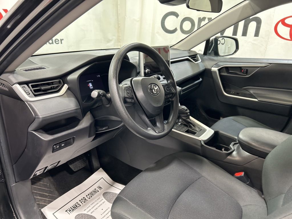 Used 2024 Toyota RAV4 LE image 22