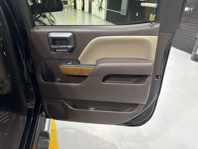 Used 2018 Chevrolet Silverado 1500 LTZ w/ LTZ Plus Package image 32