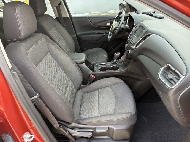 Used 2020 Chevrolet Equinox LT w/ Driver Convenience Package image 25