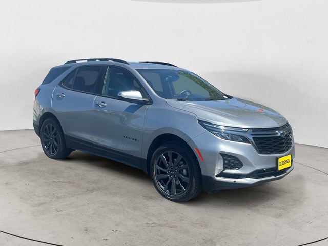Used 2023 Chevrolet Equinox RS w/ RS Leather Package AWD/4WD image 7