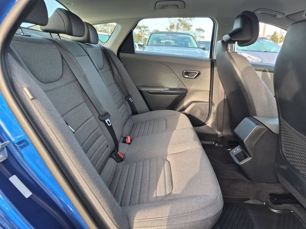 Certified 2025 Kia K4 GT-Line Turbo FWD image 27