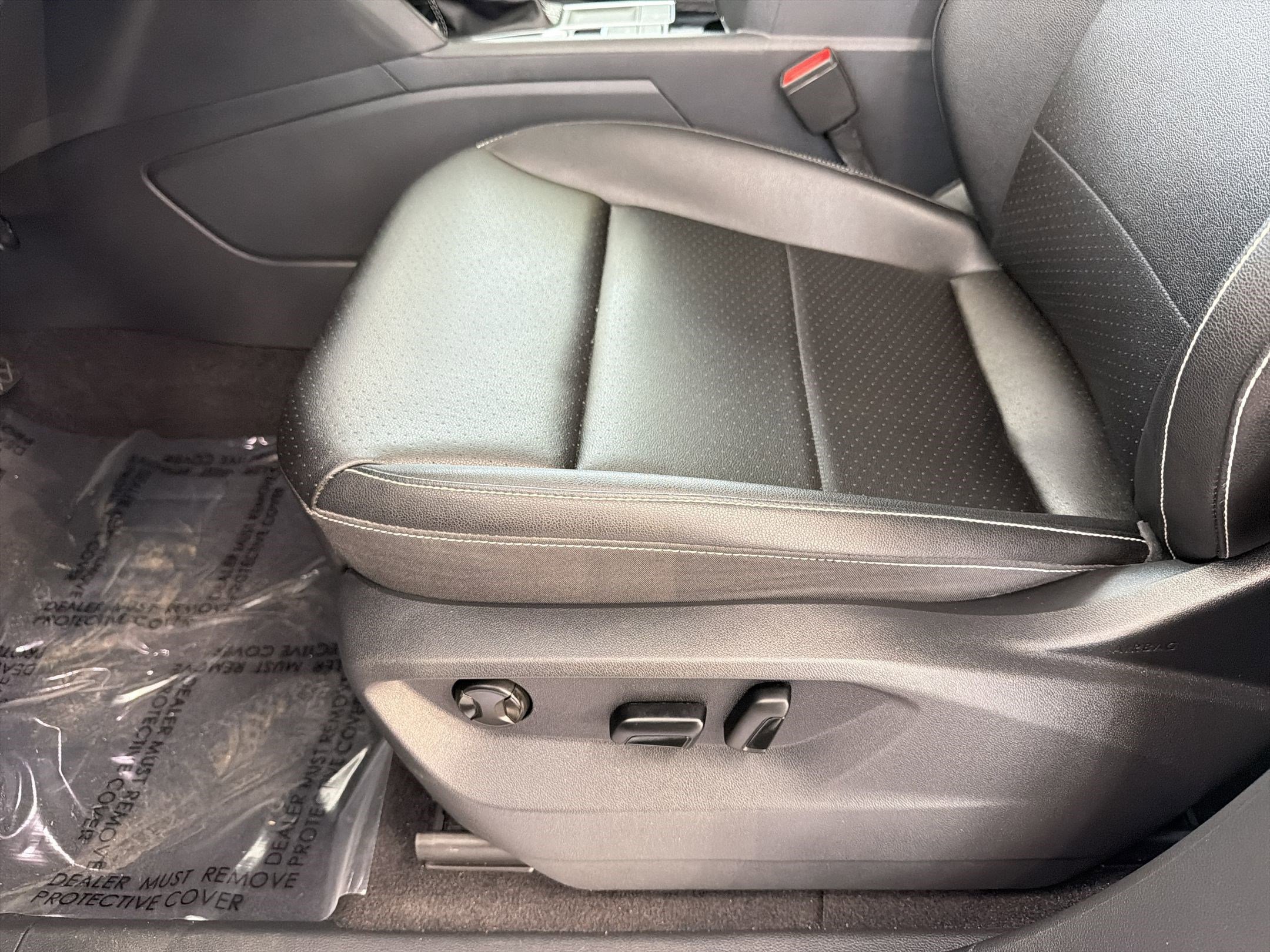 Used 2023 Volkswagen Atlas SE w/ Panoramic Sunroof Package image 14