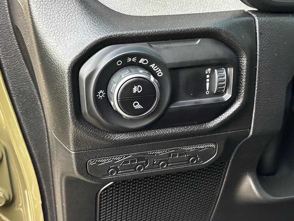 New 2026 Jeep Gladiator Sport image 21