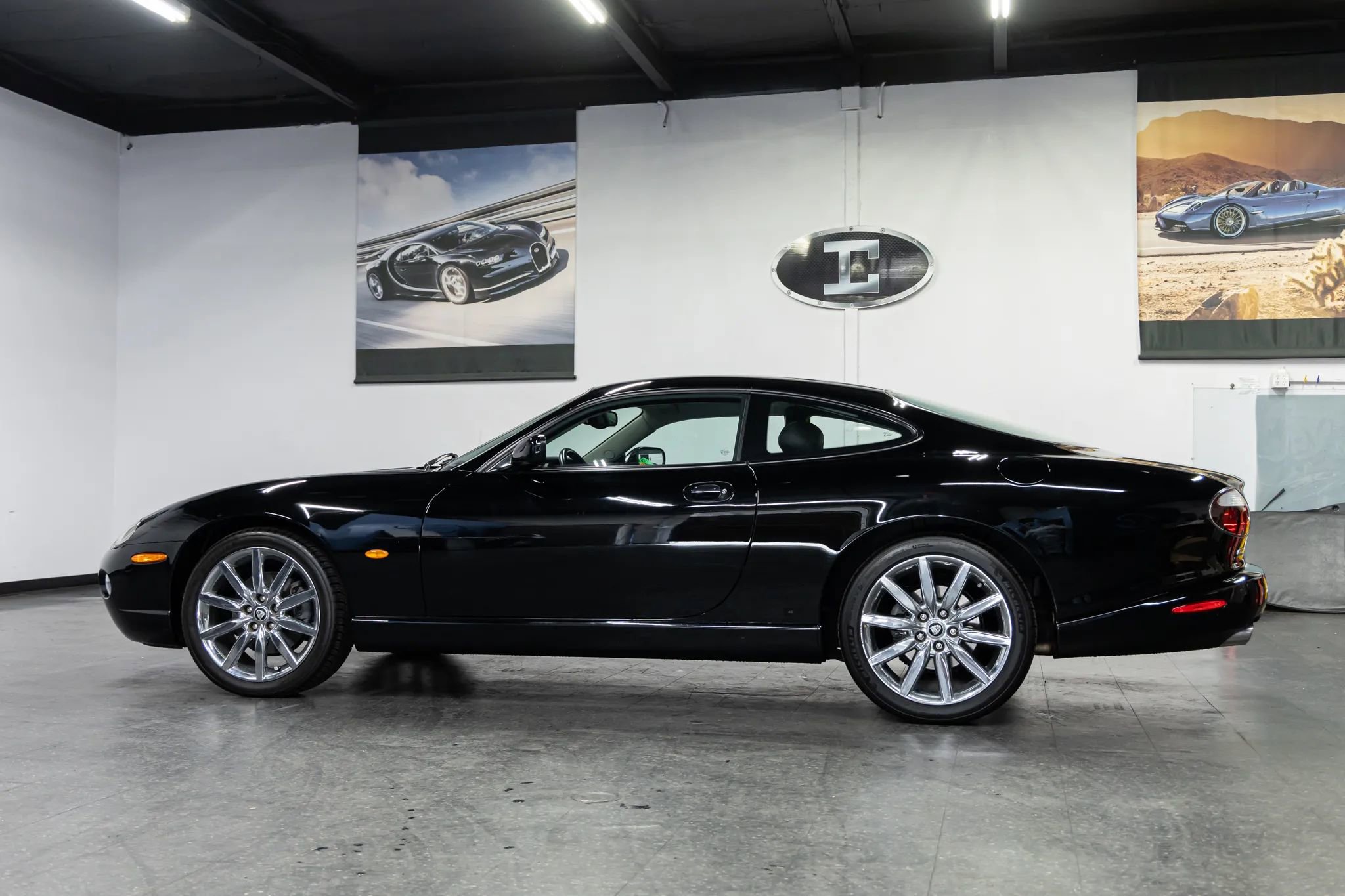 Used 2006 Jaguar XK8 Coupe image 11