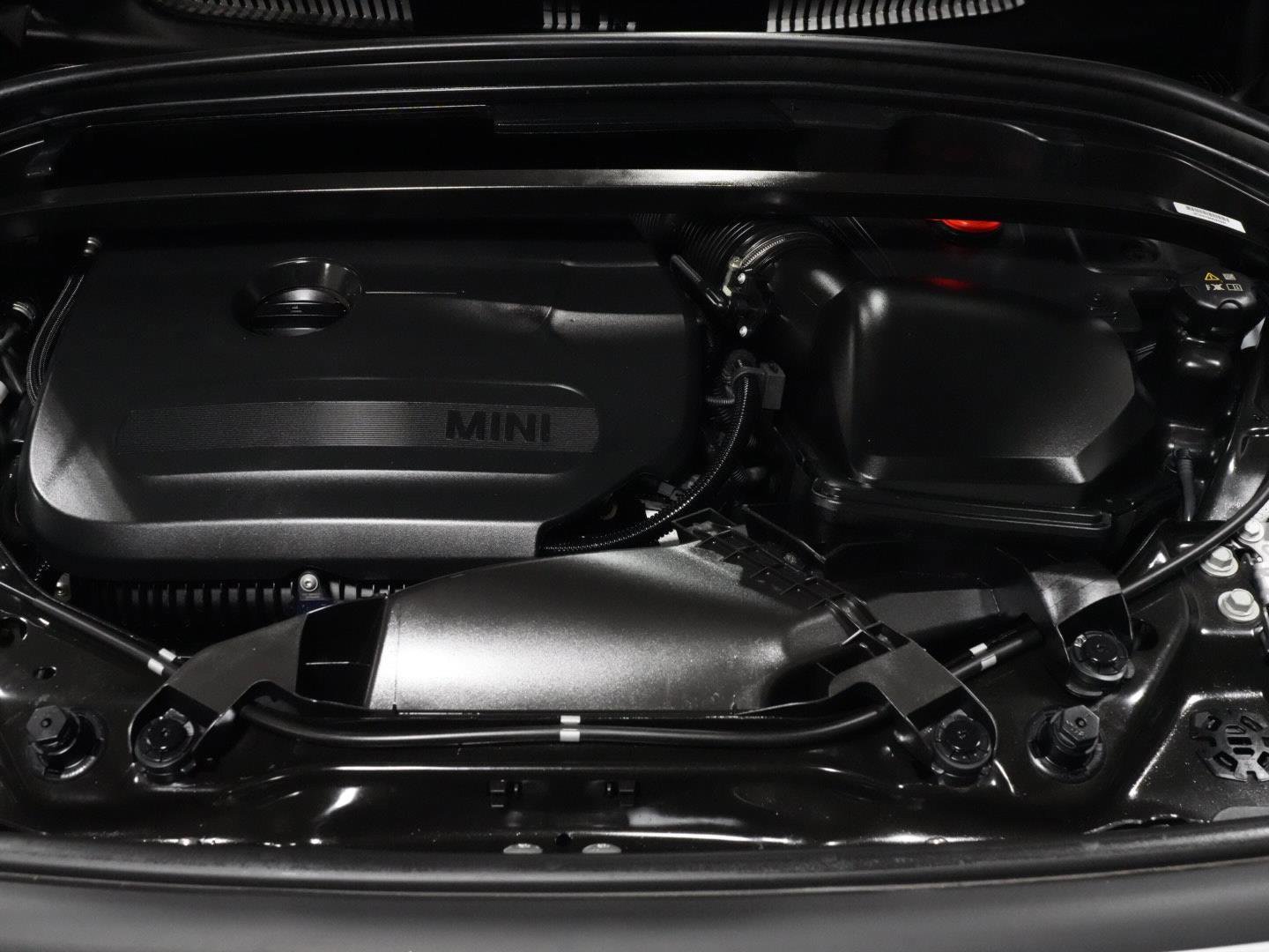 Certified 2025 MINI Cooper Countryman S image 29