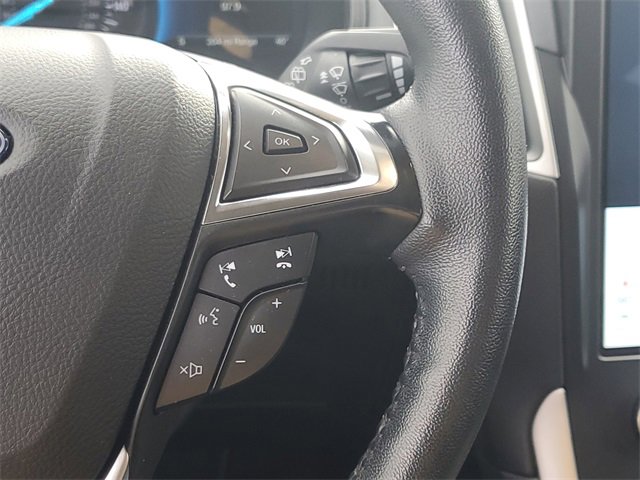 Certified 2024 Ford Edge SEL image 17