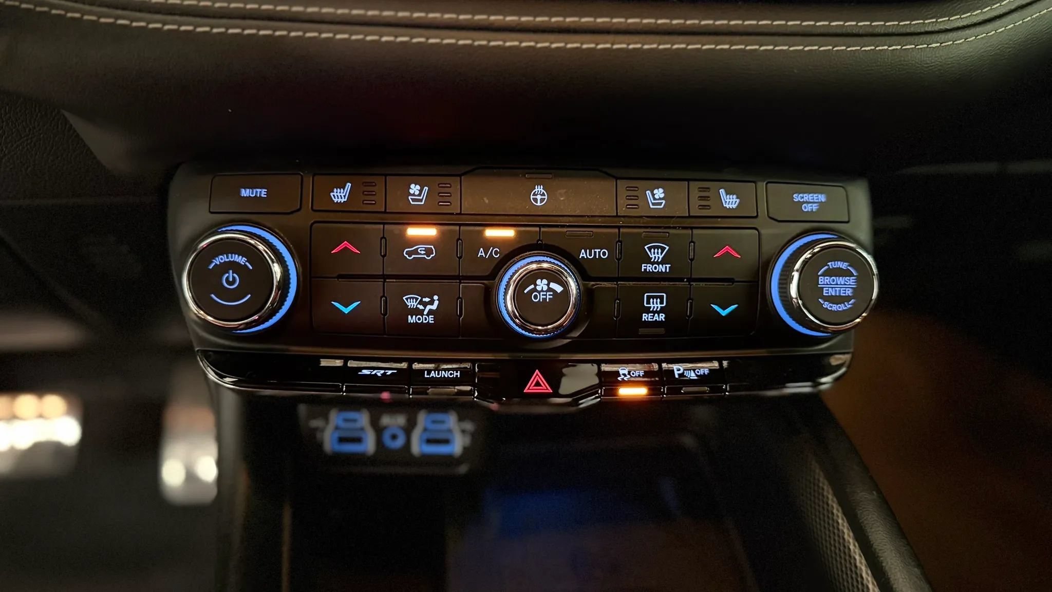 Used 2021 Dodge Durango SRT w/ Black Package AWD/4WD image 21