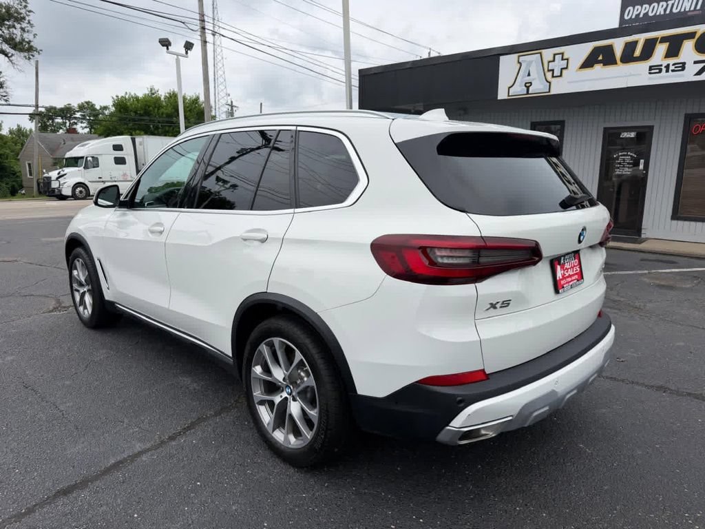 Used 2023 BMW X5 xDrive40i AWD/4WD image 10