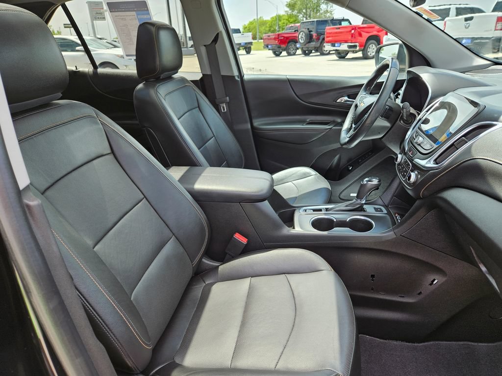 Used 2018 Chevrolet Equinox Premier AWD/4WD image 34