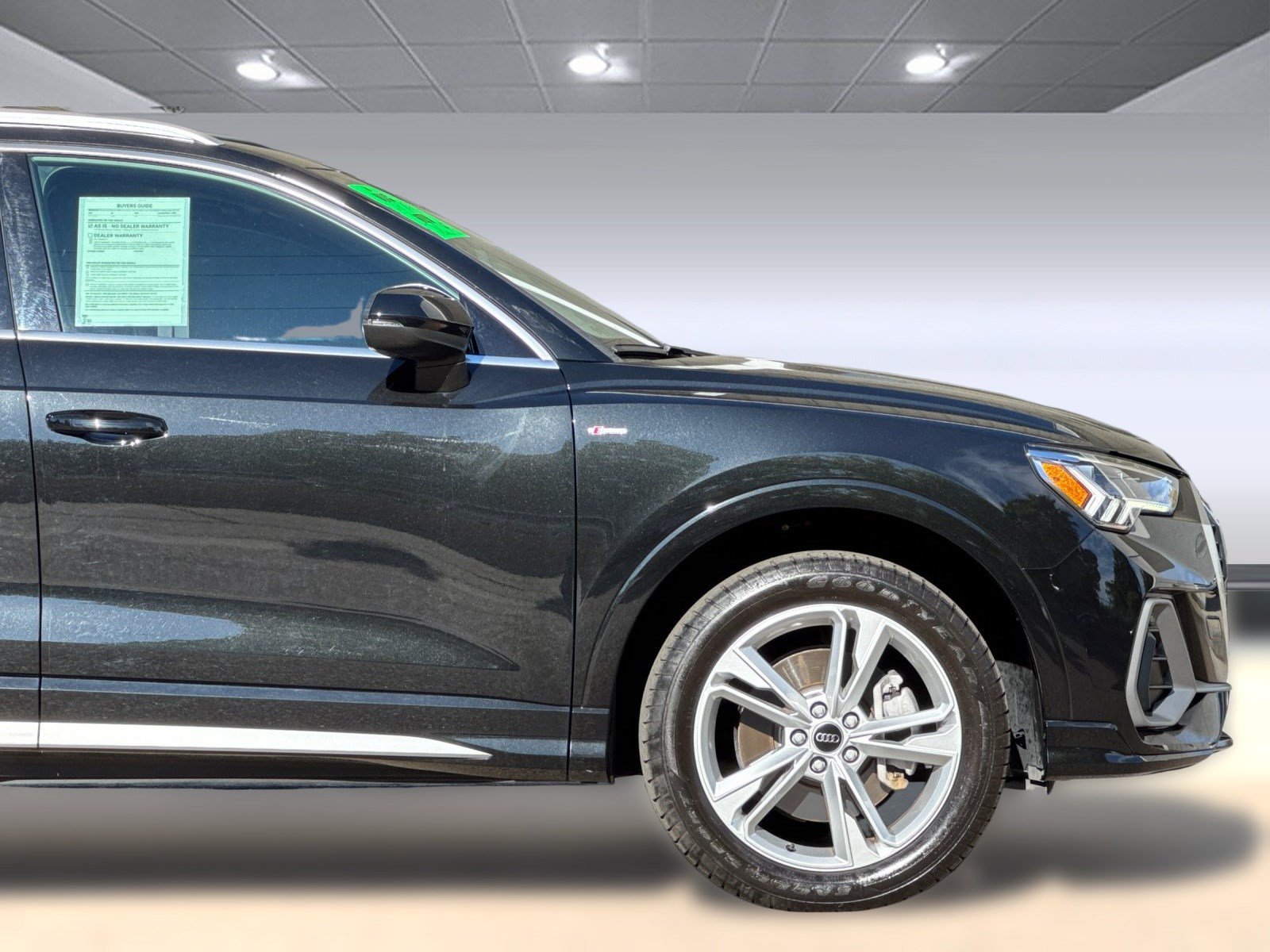 Used 2023 Audi Q3 2.0T Premium w/ Convenience Package AWD/4WD image 34