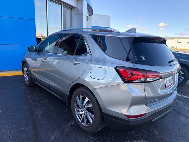 Used 2023 Chevrolet Equinox Premier FWD image 3