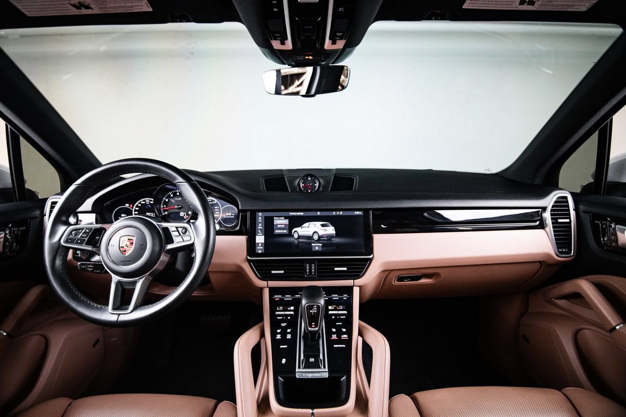 Used 2019 Porsche Cayenne AWD/4WD image 25