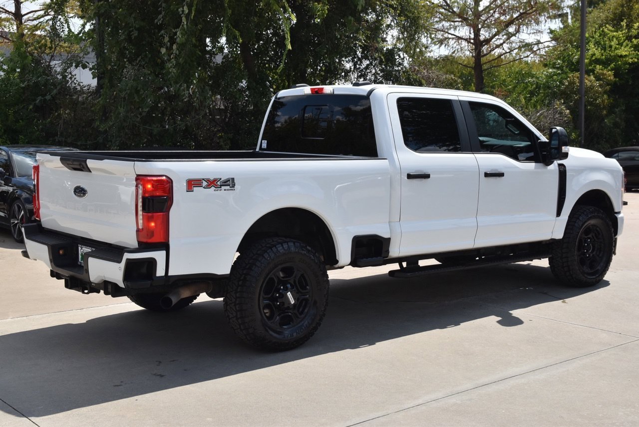 Used 2023 Ford F250 XL w/ STX Appearance Package AWD/4WD image 7
