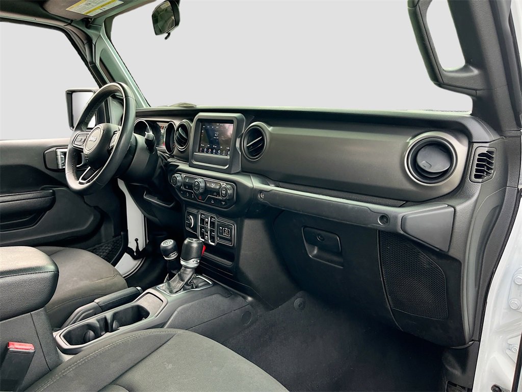 Certified 2023 Jeep Gladiator Sport image 25