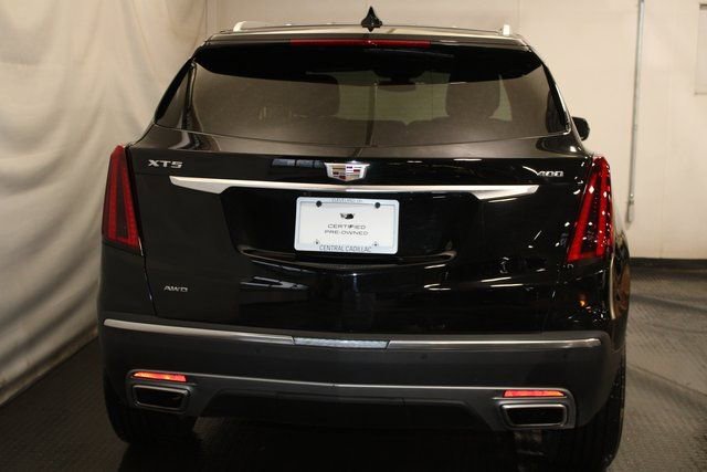Used 2025 Cadillac XT5 Premium Luxury image 6
